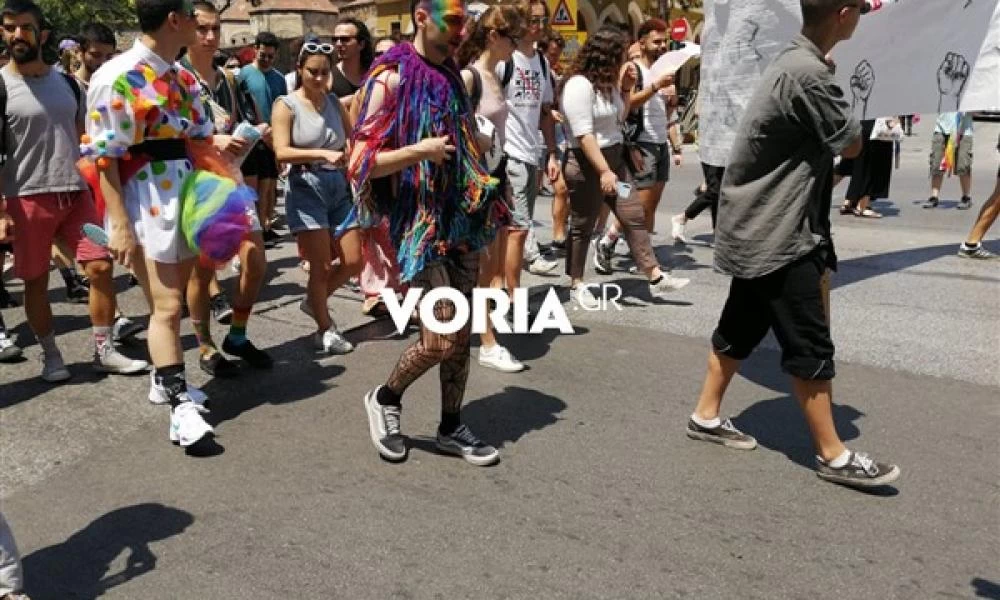 «Είμαστε τα ανώμαλα της γειτονιάς σας, Έλληνες ερχόμαστε για τα παιδιά σας»: Αυτοοργανωμένο Thessaloniki Pride